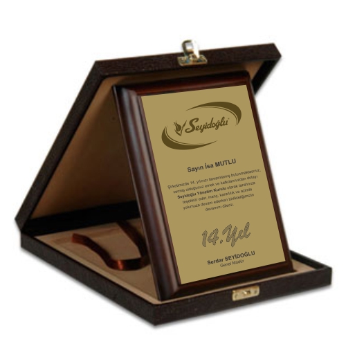 Ahşap Plaketler